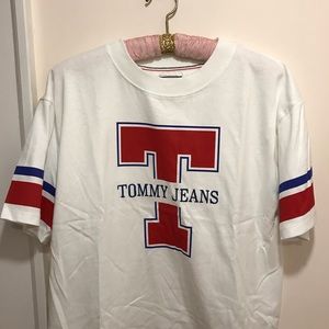 white unisex Tommy Hilfiger T-shirt